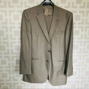 Jos A Bank Taupe Tan 2 Piece Suit Jacket and Pants 40L and 34L Wool Silk Blend
